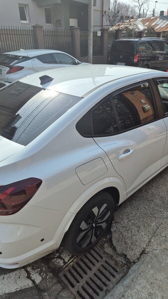 Soferi ride sharing, Bolt si Uber.